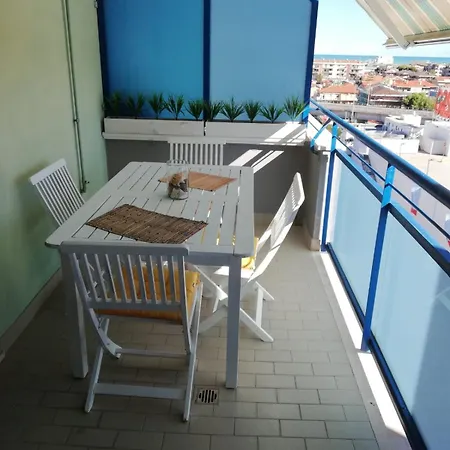 Attico Luminoso I Colori Del Sole 아파트 *